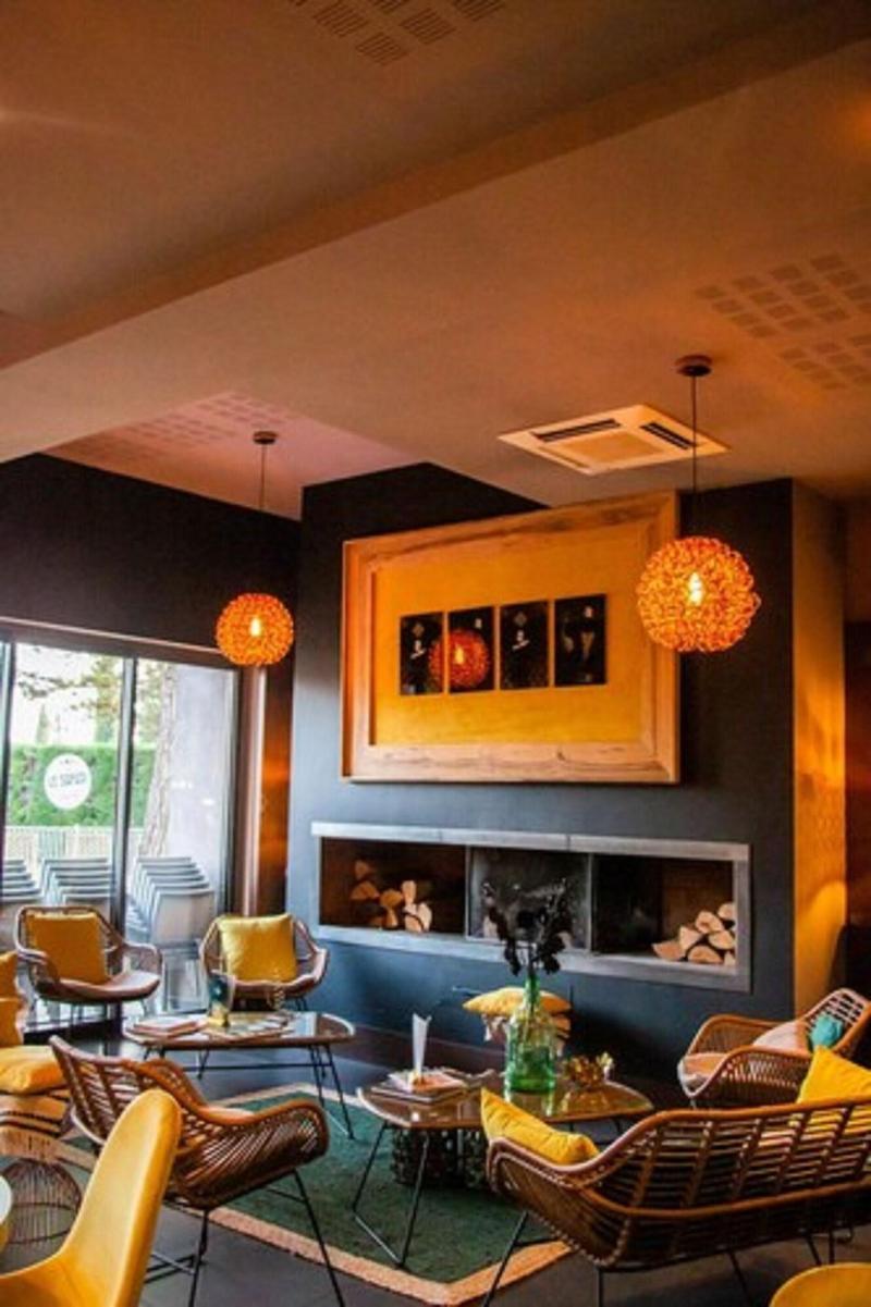 Le Safari Hotel Restaurant Carpentras Eksteriør billede