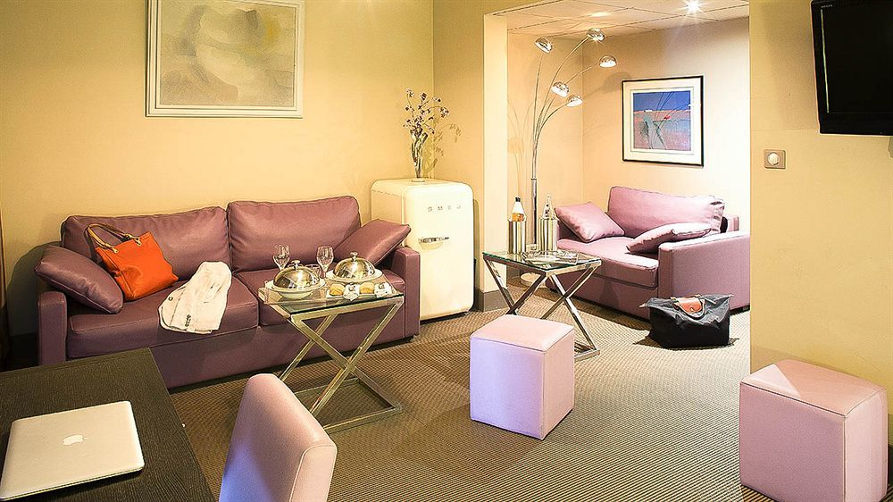 Le Safari Hotel Restaurant Carpentras Eksteriør billede